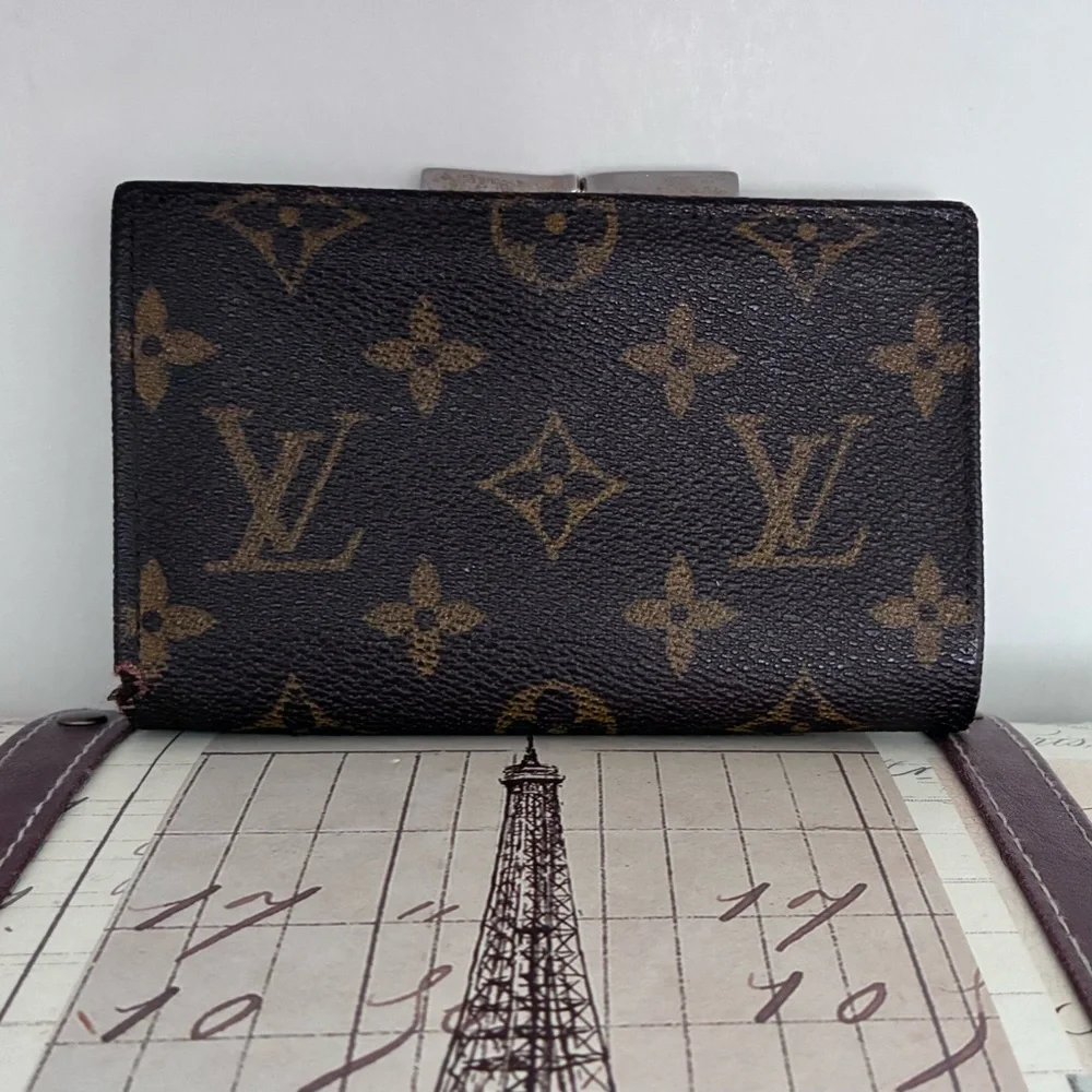 Vintage Louis Vuitton Monogram Print Kiss Lock Wallet Saks Fifth Avenue Rare